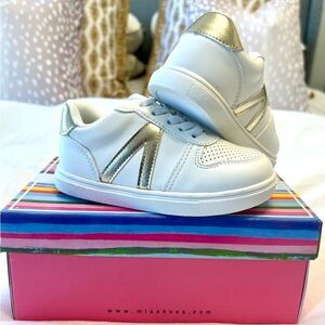 White and gold mini Mia toddler size 7 sneakers